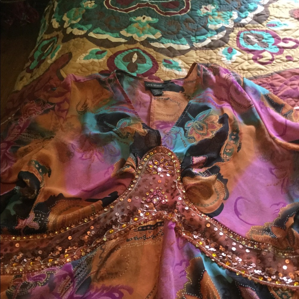 Lane Bryant 22/24 long bell sleeve